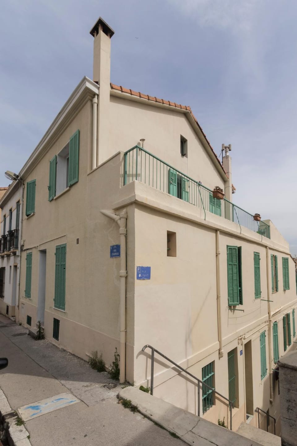 Property building, Balcony/Terrace
