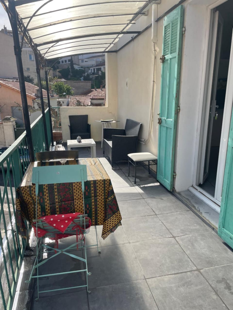 Stud terras Ville Corniche 2 pers stat gratuit rue Modif suivt possib et accord exclusif Apartment in Marseille