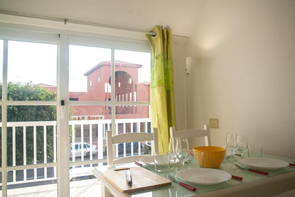 Balcony/Terrace, Dining area