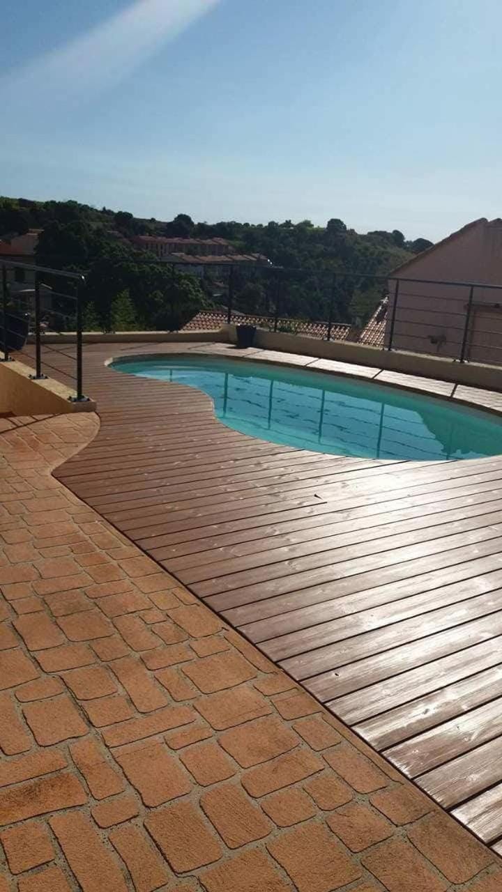 Balcony/Terrace, Swimming pool