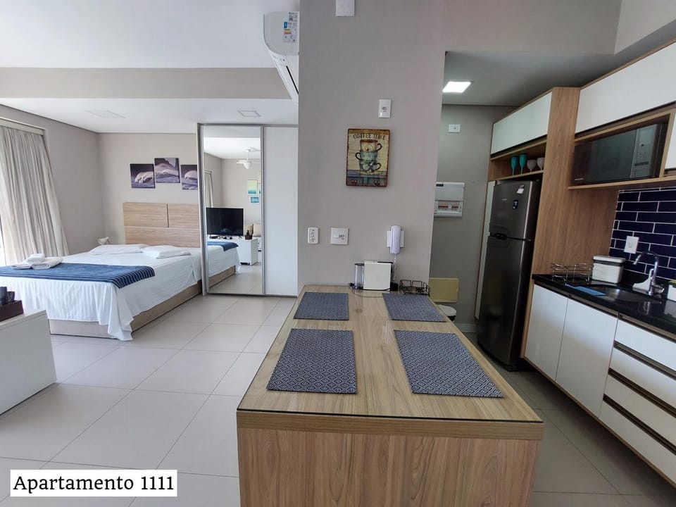 Kitchen or kitchenette, Bedroom