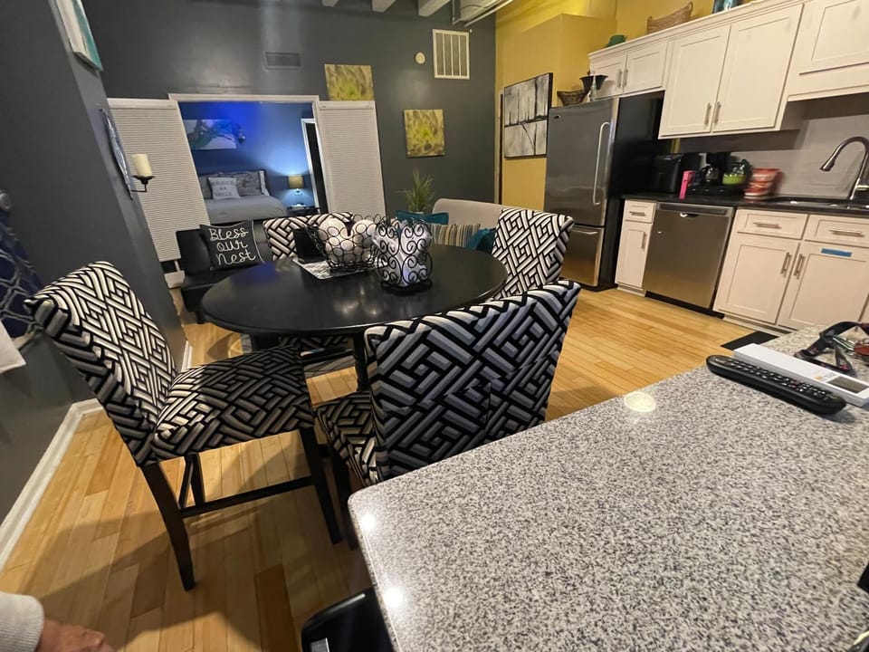Communal lounge/ TV room, TV and multimedia, Seating area, Dining area, Evening entertainment, dishwasher