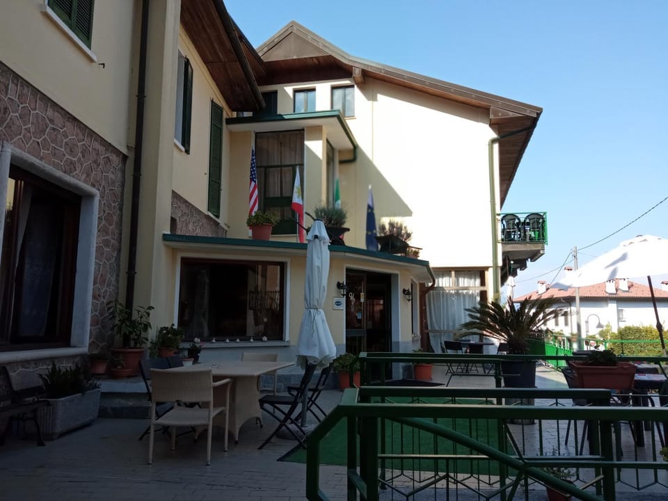 Vittoria 1920 - hotel restaurant apartaments Hotel in Canton of Ticino