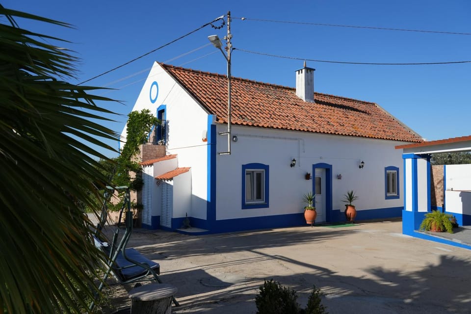 A Janela das Palmeiras Country House in Évora District, Portugal