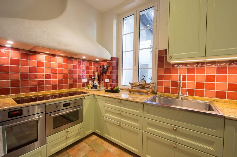 Chateau Clemenceau Apartment in Antibes