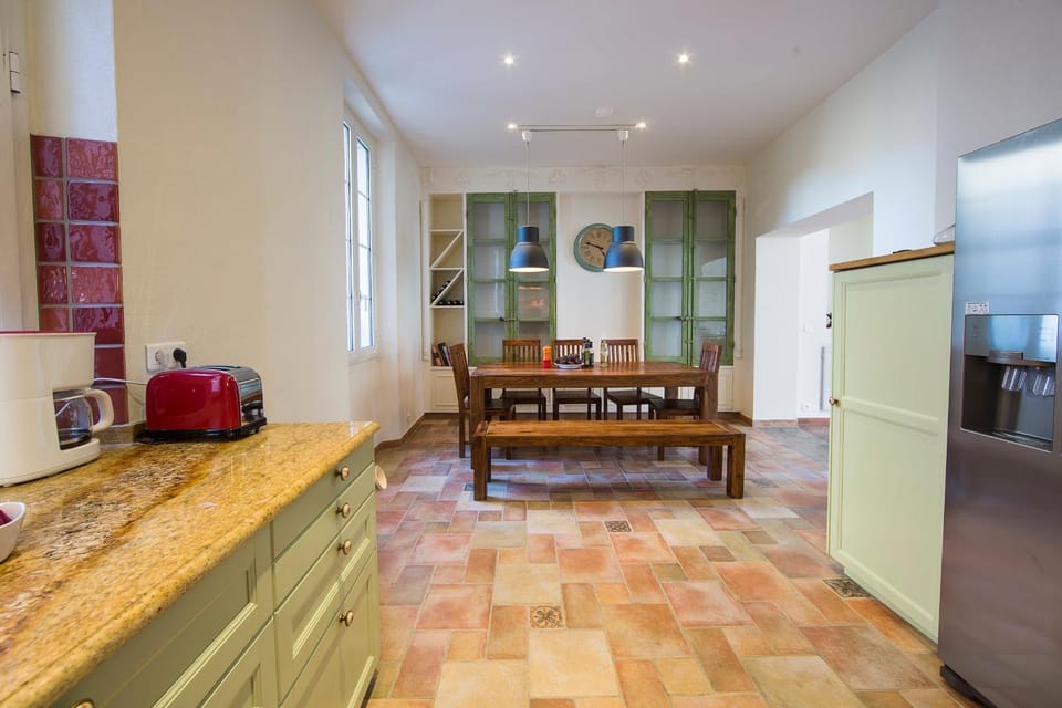 Chateau Clemenceau Apartment in Antibes