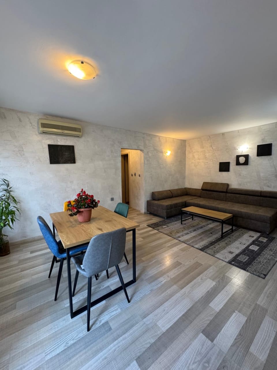 Parchevich 31 Center Apartment - 24h Self Check-in Apartment in Sofia