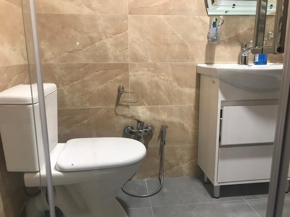 Toilet, Bathroom