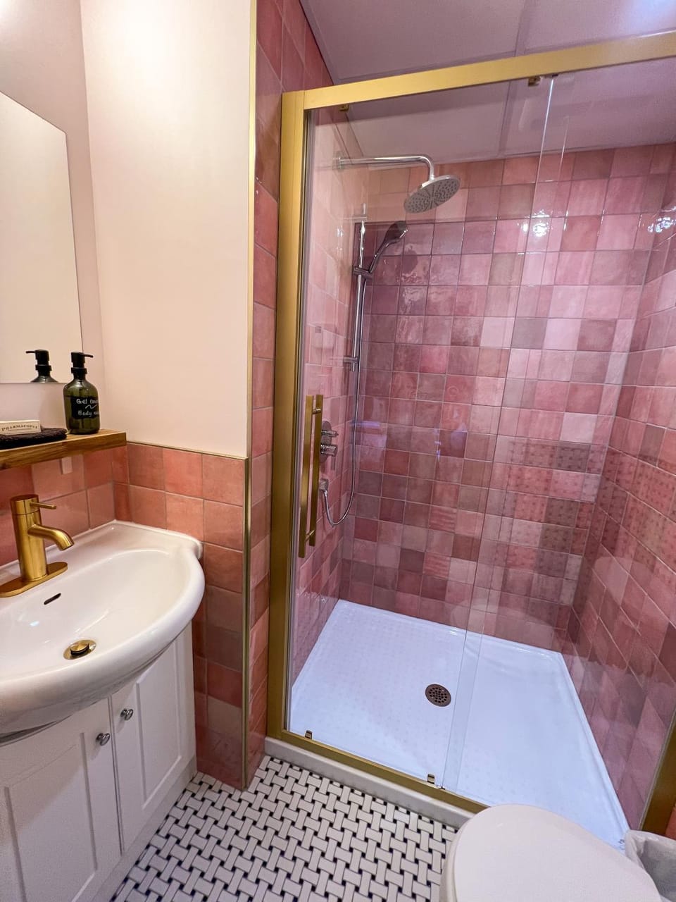 Shower, Bathroom