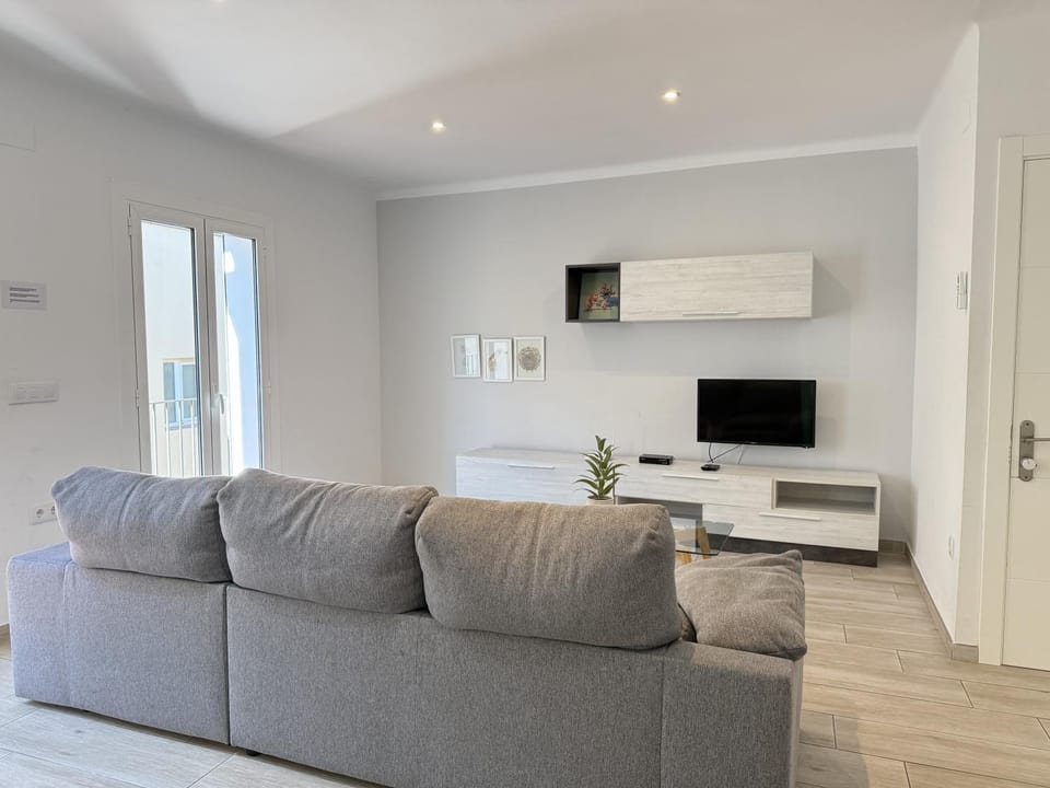 TV and multimedia, Dining area