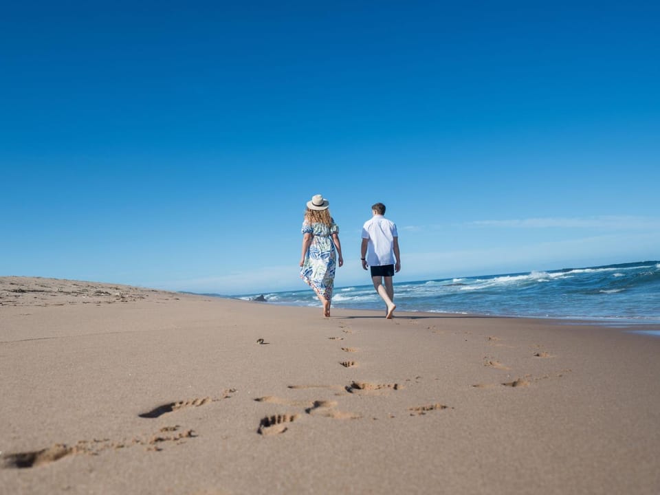 Day, People, Natural landscape, Beach, Guests, Sea view