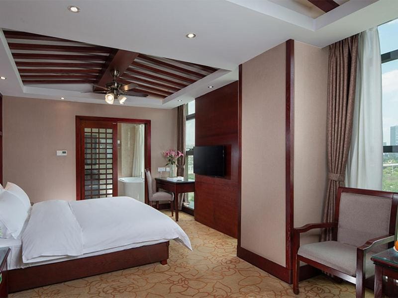 Vienna Hotel Kunming North Caiyun Road Asia Hotel in China