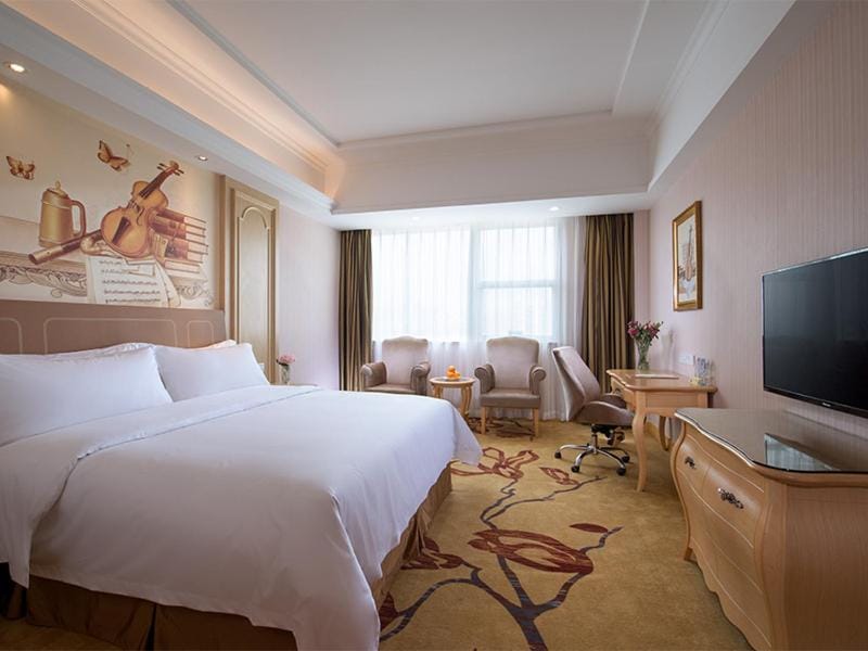 Vienna Hotel Shenzhen North Science And Technology Park Hotel in Shenzhen