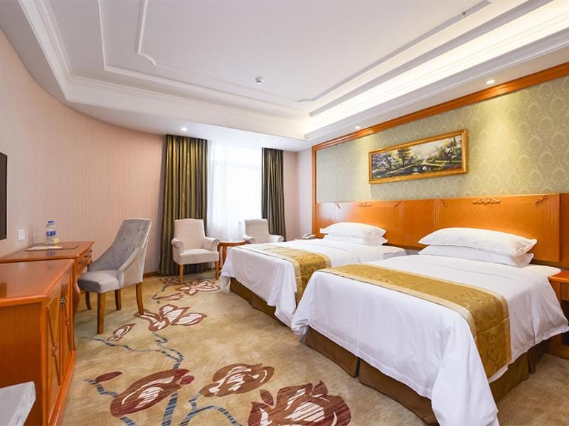 Vienna Hotel Nanjing Pukou Middle Puzhu Road Hotel in Nanjing