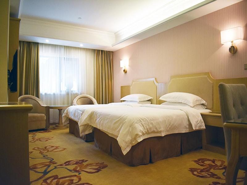 Vienna 3 Best Hotel Shanghai Baoshan Fengxiang Road Hotel in Shanghai