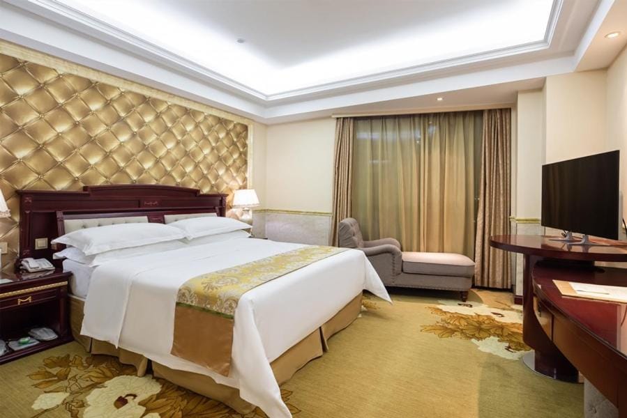 Vienna International Hotel Taicang Wanda Square Hotel in Shanghai