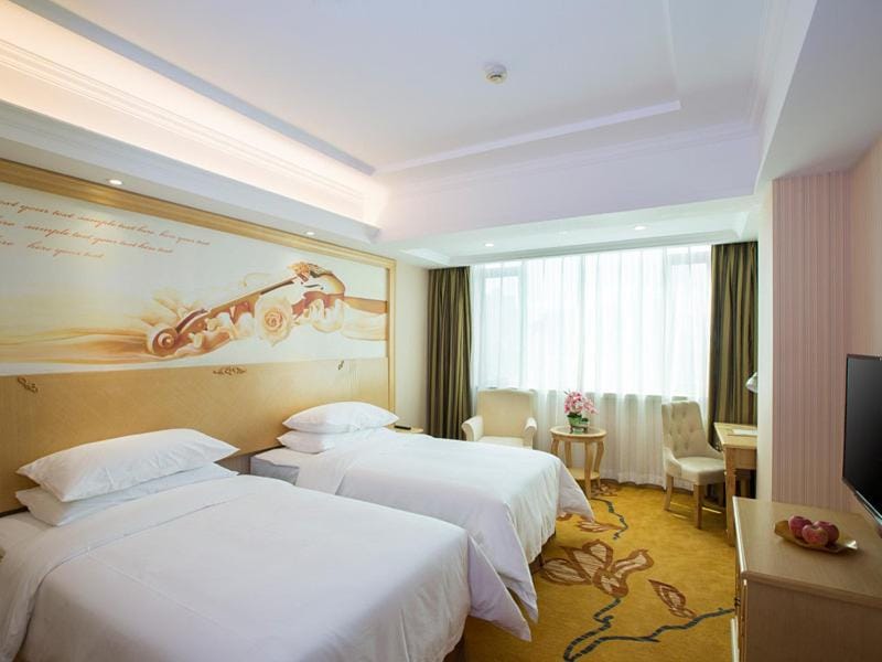 Vienna Hotel Huizhou Dahuxi Hotel in Guangdong