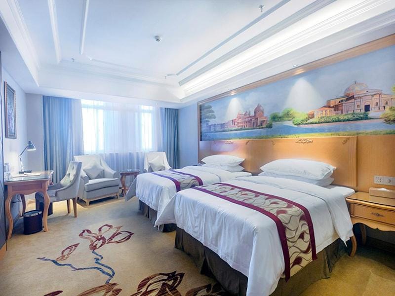 Vienna International Hotel Haikou West Bus Station Hotel in Hainan