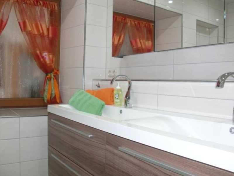 Bathroom, Other, Decorative detail