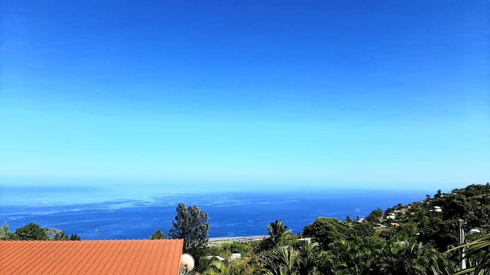 Le Chalet - Destination St-Leu Chalet in Saint-Leu