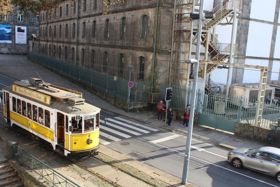 Off site, Day, Autumn, City view, Landmark view, Street view