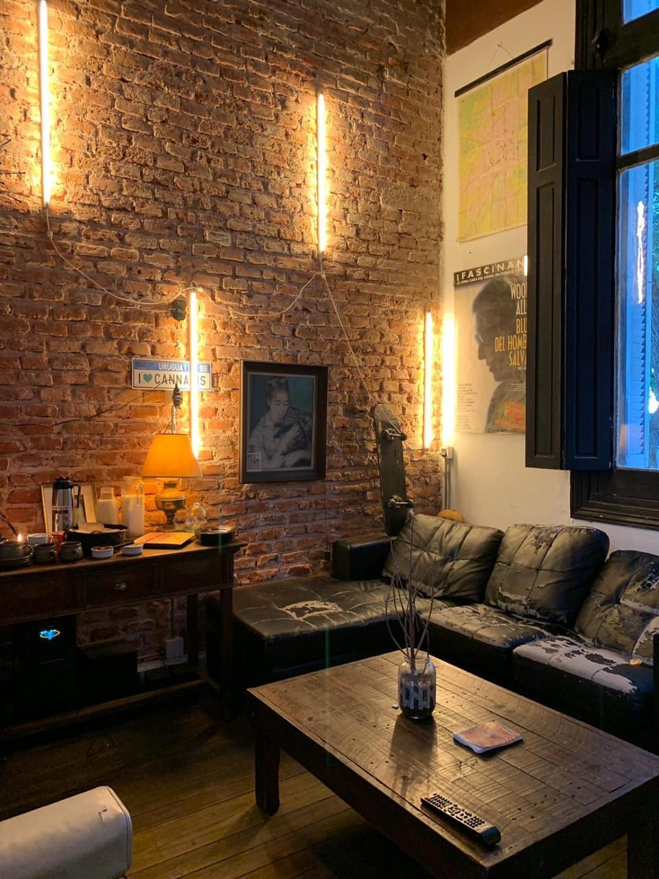 Casa Mutante Hostel Hostel in Montevideo Department, Uruguay