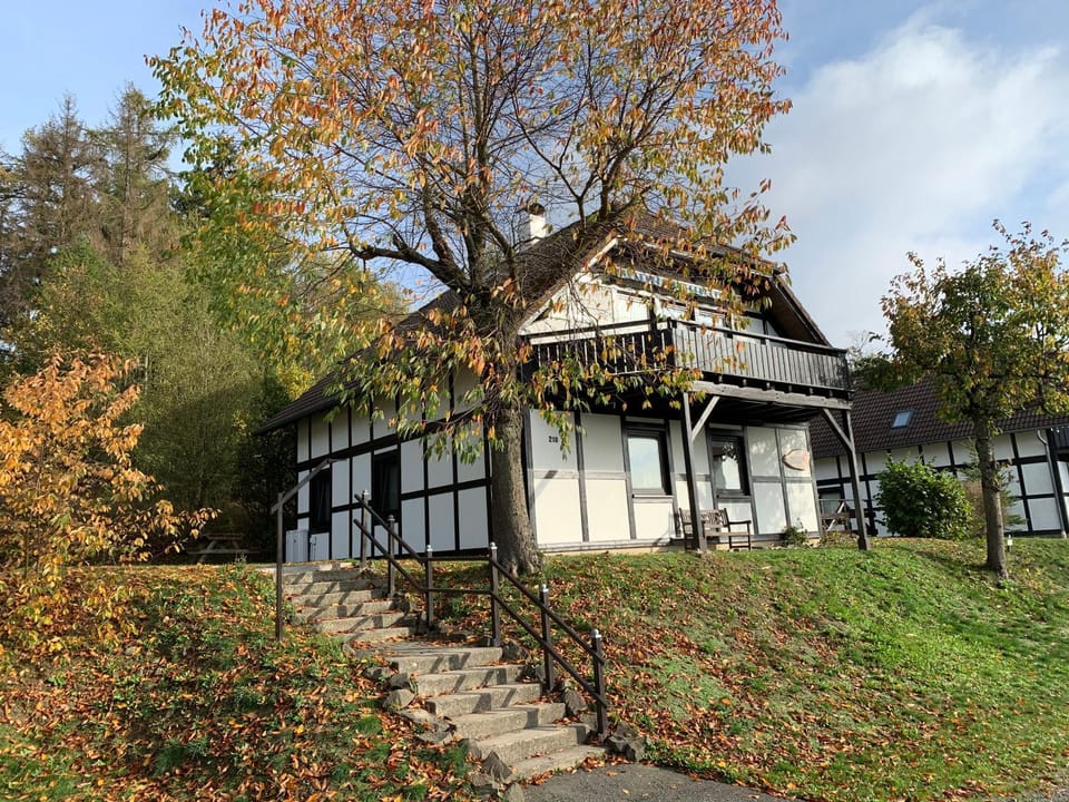 Property building, Location