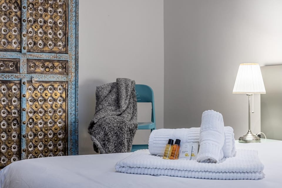 Sant' Ambrogio Flat Apartment in Milan
