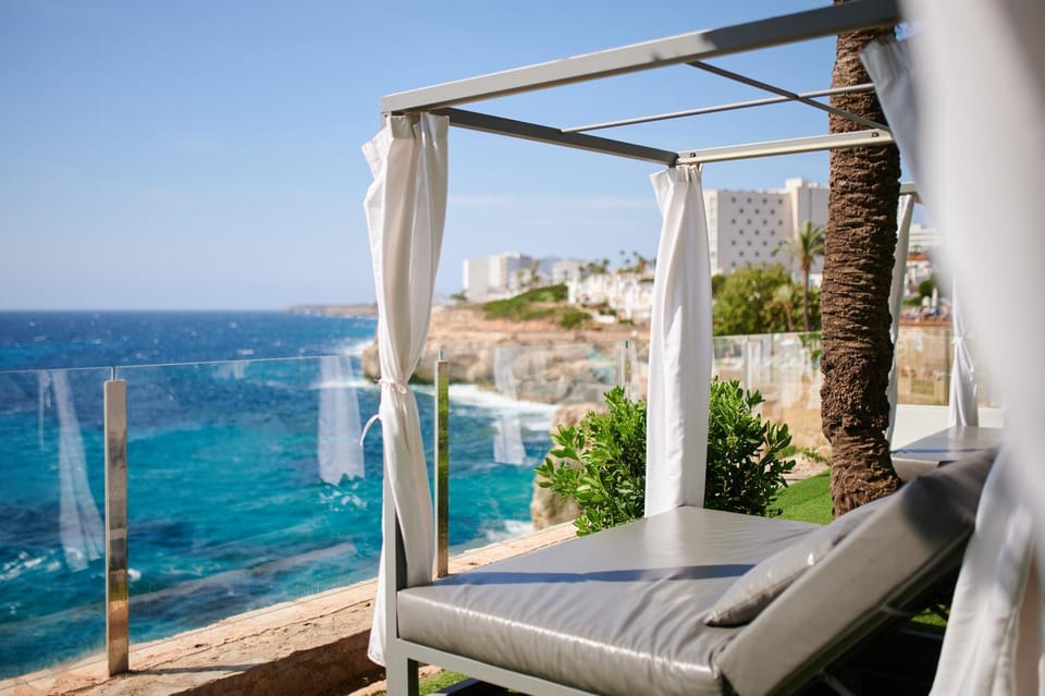 Day, View (from property/room), Sea view