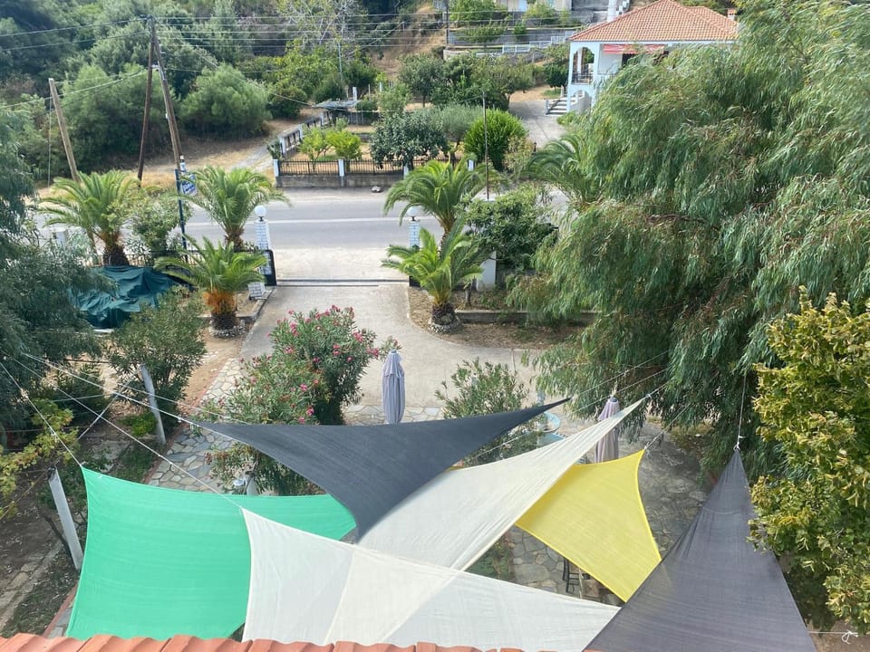 Property building, Day, Natural landscape, Garden view, Breakfast