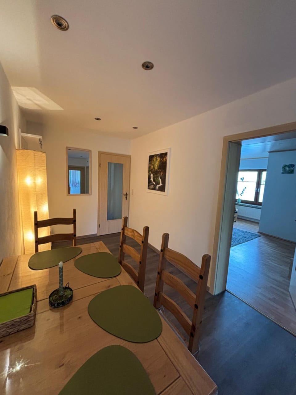 Haus Waldesruh, 3 Ferienwohnungen Apartment in Hesse