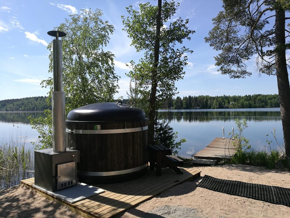 Antinkallio Lakeside Cape House in Finland