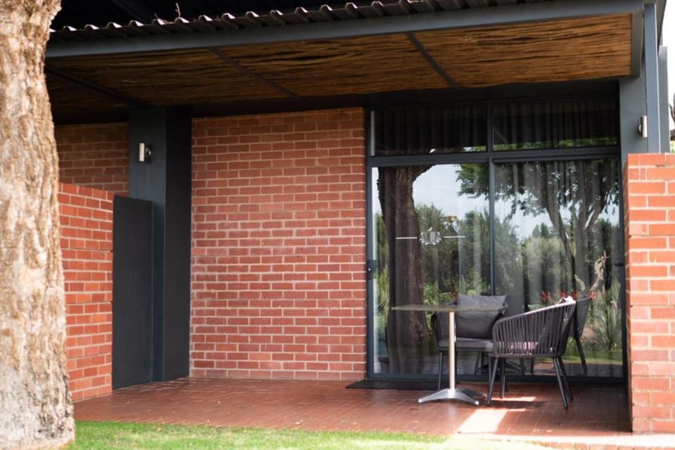 Patio, Garden view