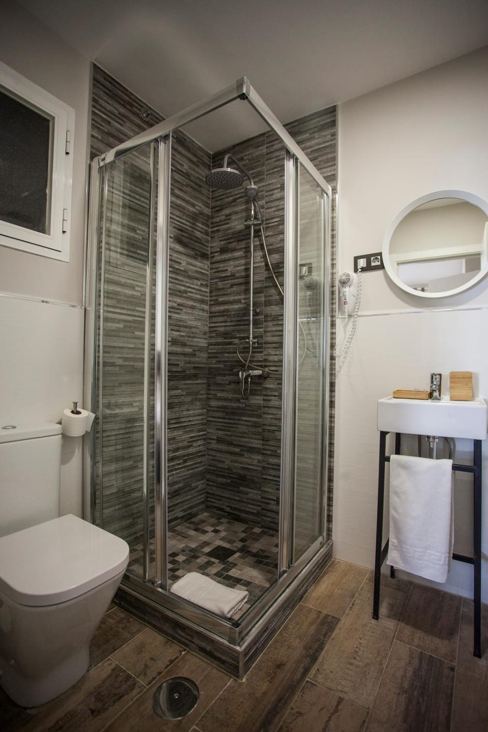 CC Atocha Bed and Breakfast in Centro