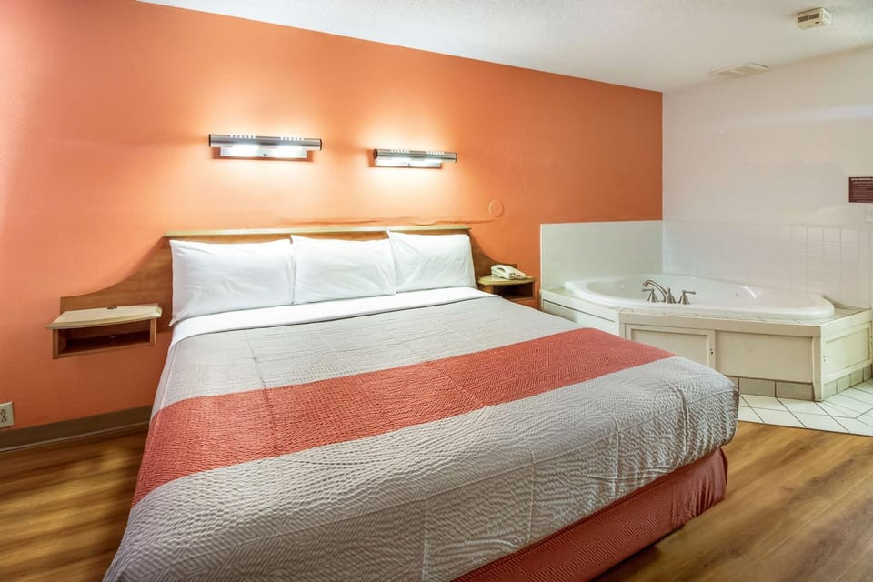 Photo of the whole room, Bedroom, On site