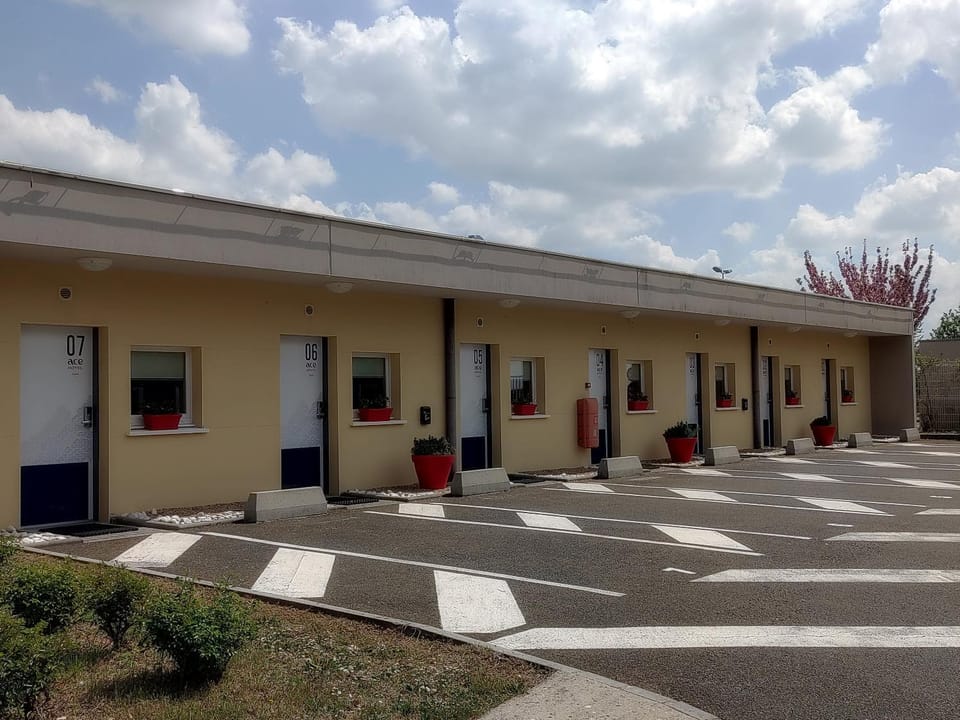 Property building, Parking