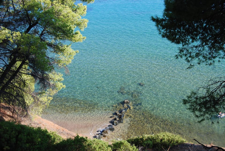 Nearby landmark, Beach