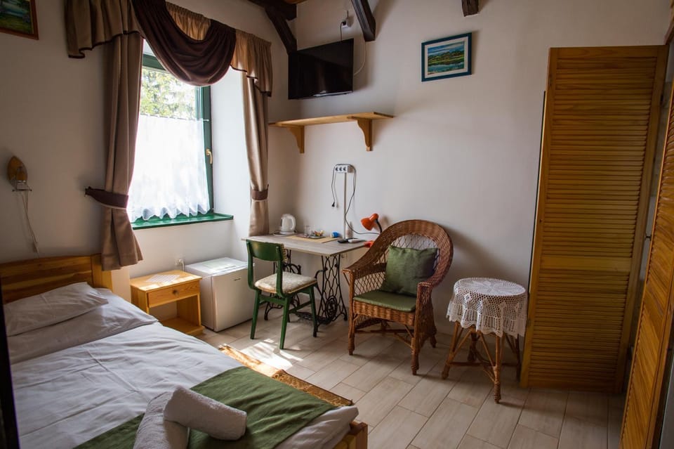 Piros Ponty Panzió Bed and Breakfast in Hungary