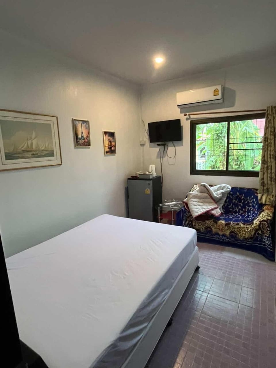 Hero Phuket Bed and Breakfast in Mai Khao