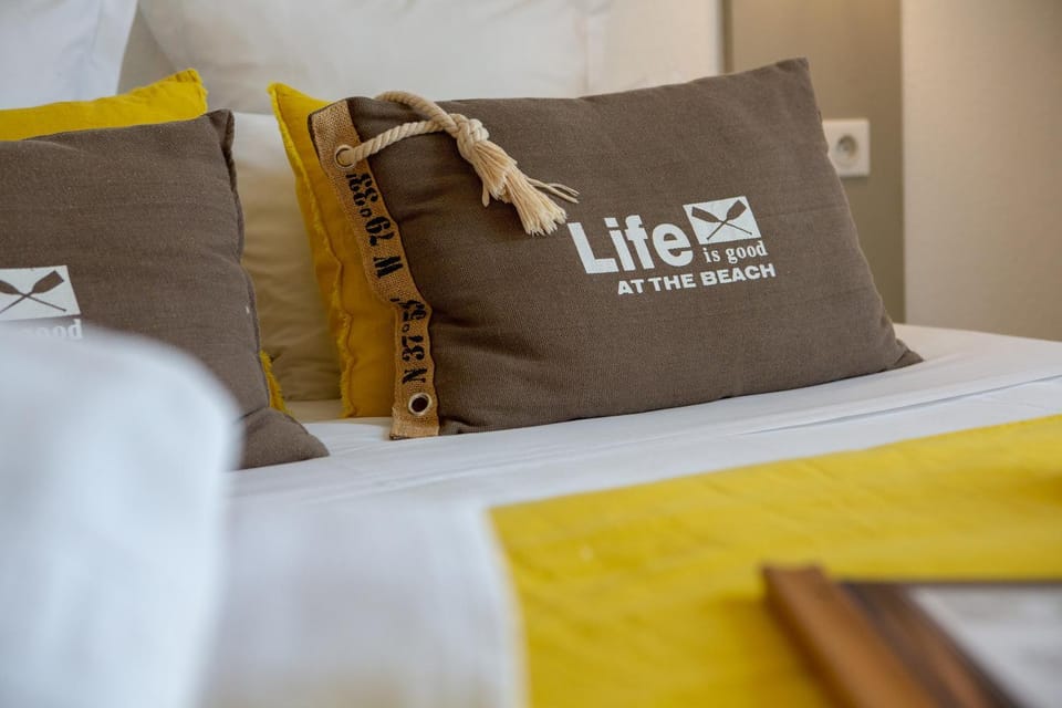 Hôtel Le Vert Bois Hotel in Nouvelle-Aquitaine