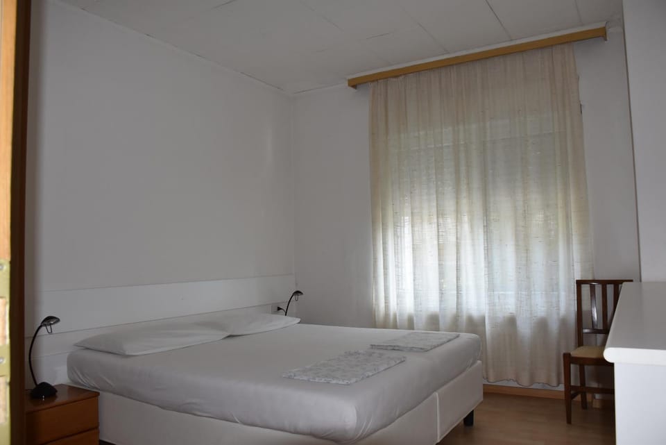 Villa Dina Apartment hotel in Riva del Garda