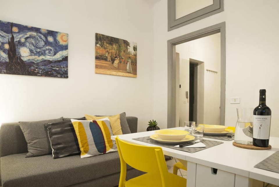 Fortezza Studio Apartment in Florence