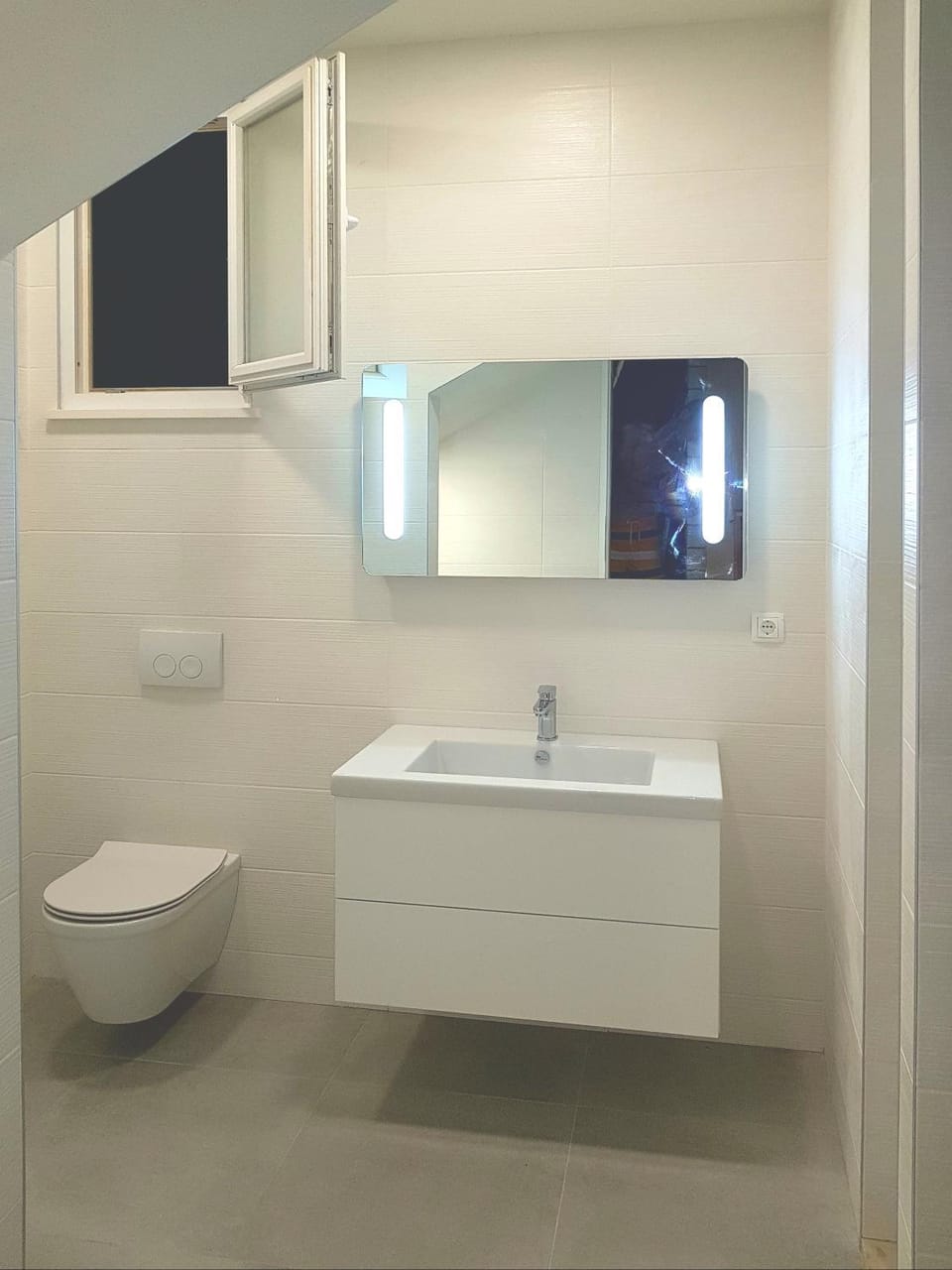 Toilet, Bathroom