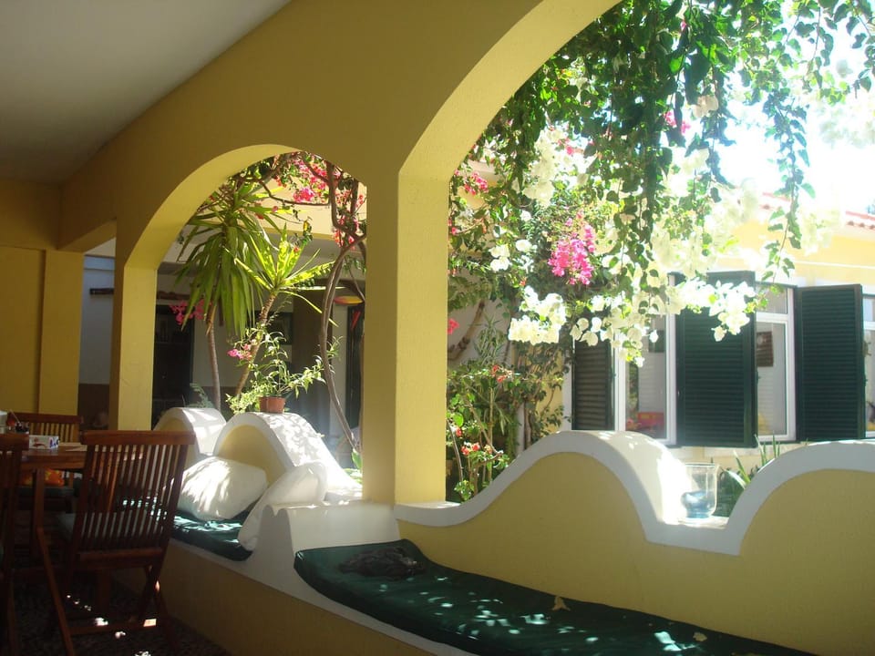 Patio, Winter, Time of day