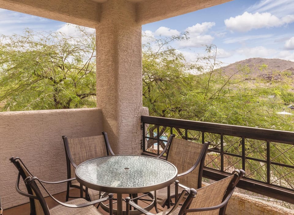 Patio, Balcony/Terrace, Mountain view