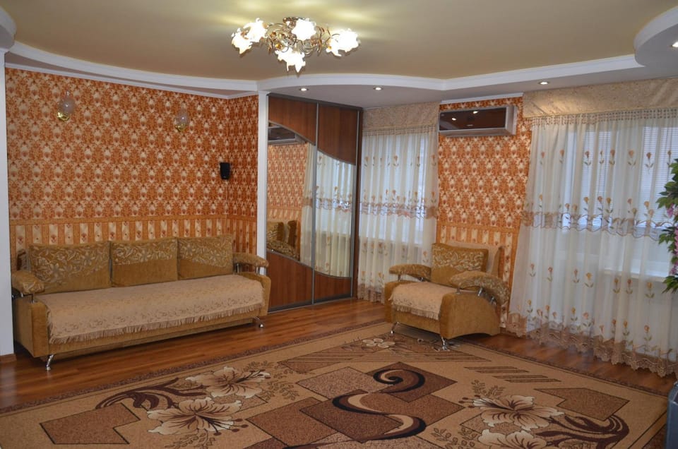 Living room, Seating area, air conditioner