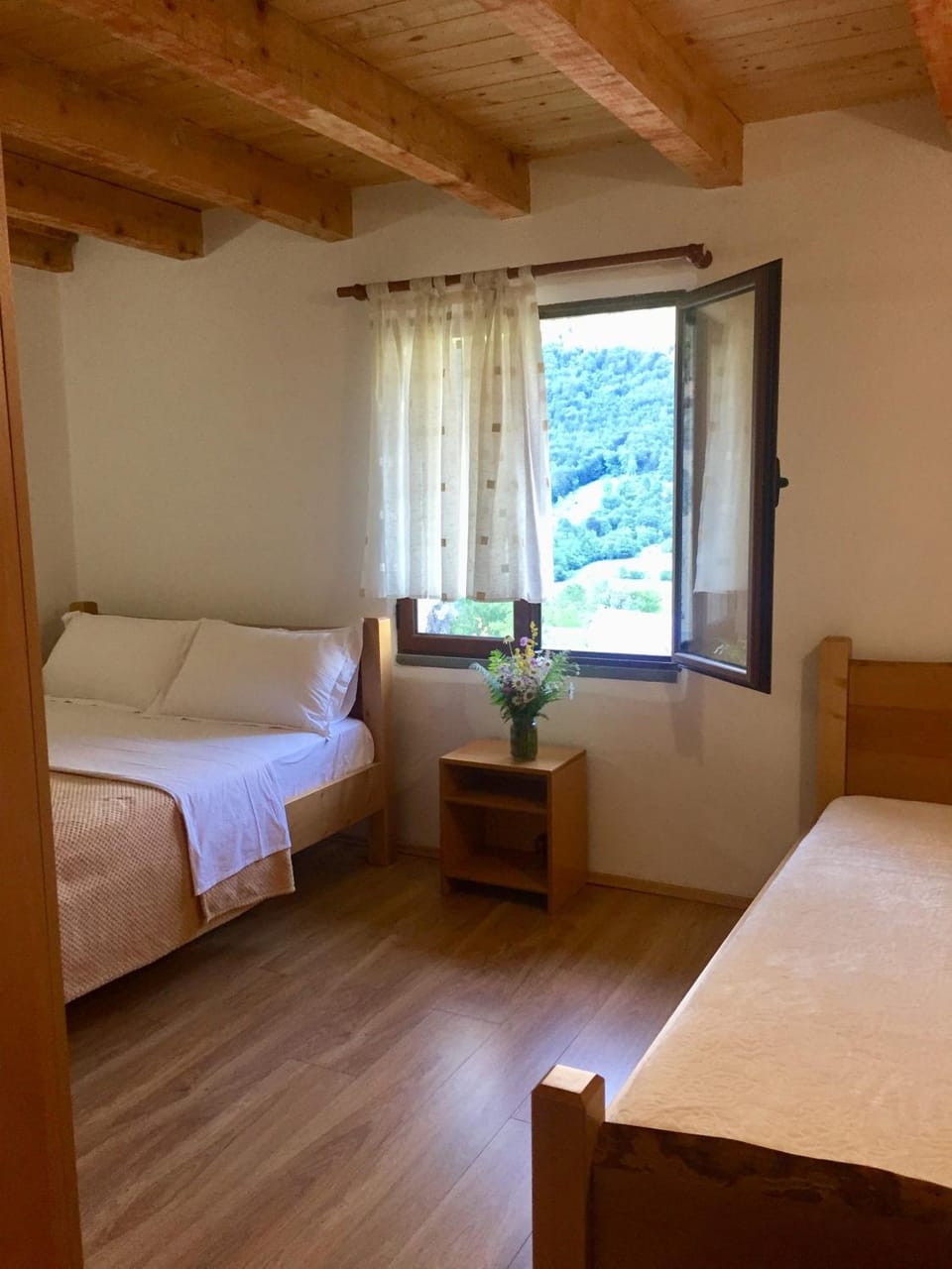 Guest house PANORAMA Bed and Breakfast in Montenegro