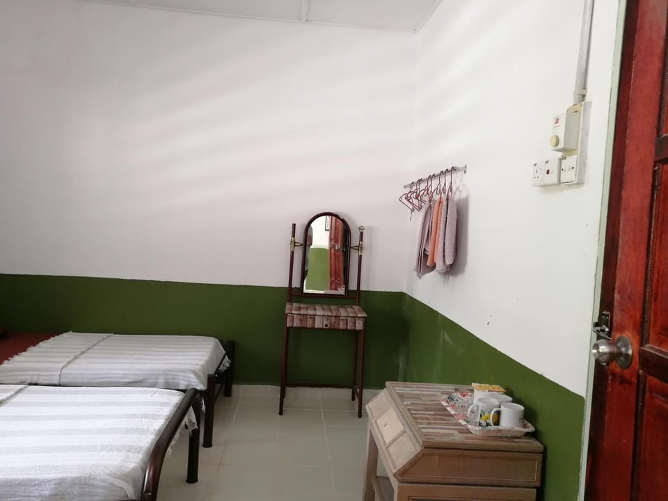 Delimah guesthouse Bed and Breakfast in Terengganu, Malaysia