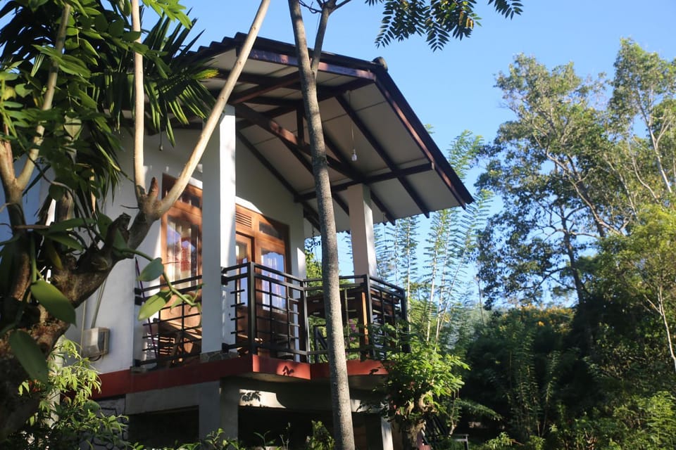 Property building, Balcony/Terrace