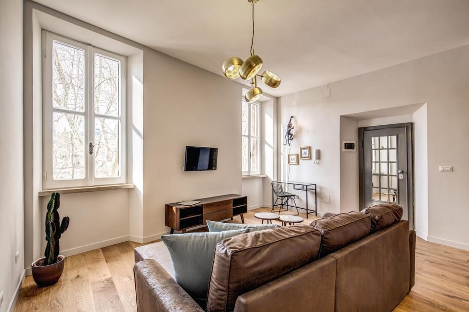 Living room, Seating area, River view